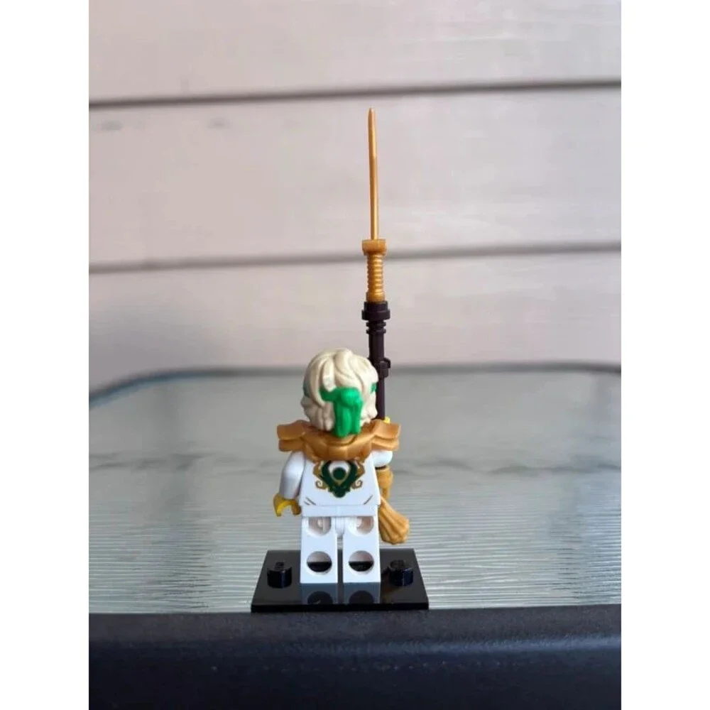 Lego Ninjago Dragons Rising Lloyd